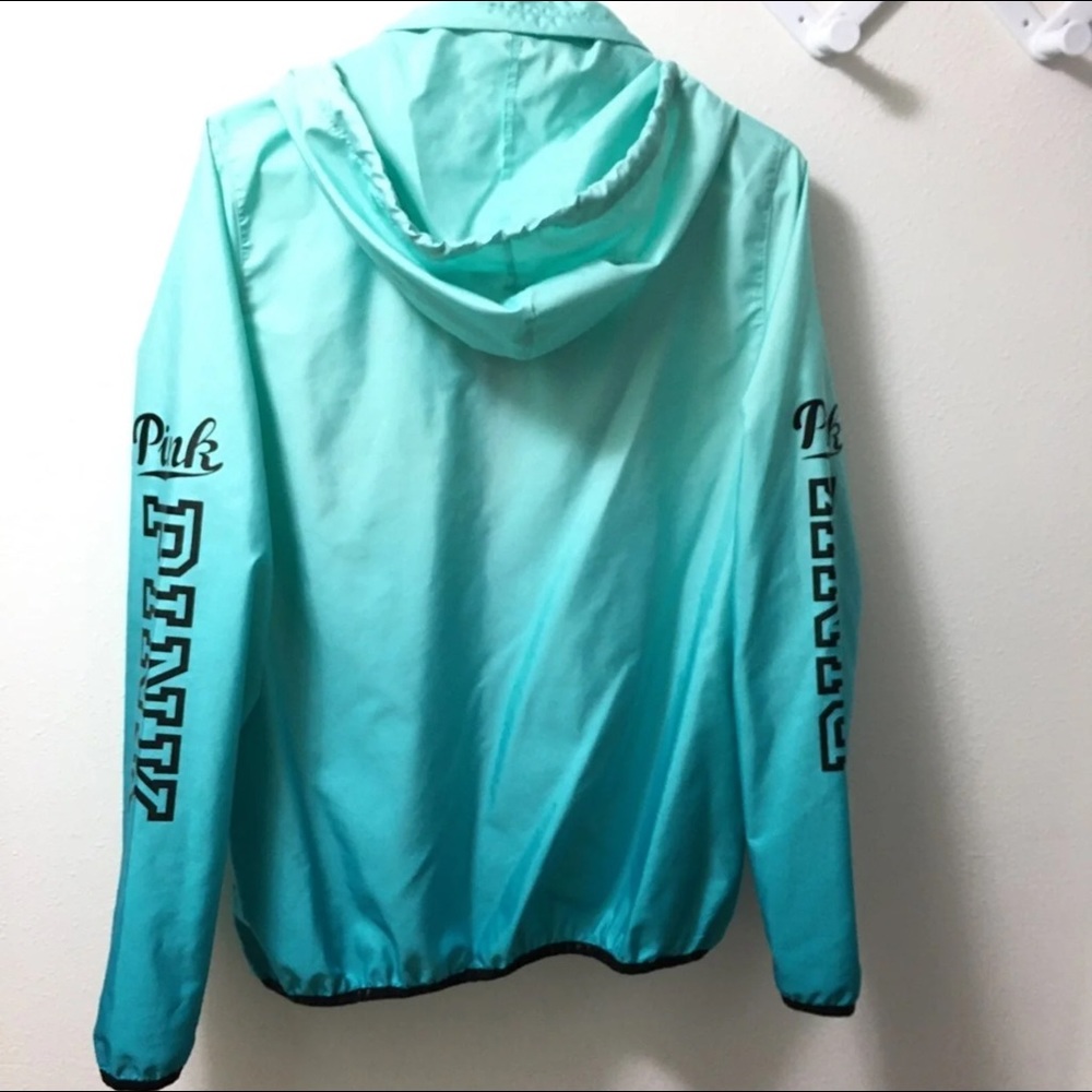 SOLD VS PINK Ombré Aqua Windbreaker RARE - Picture 5 of 6